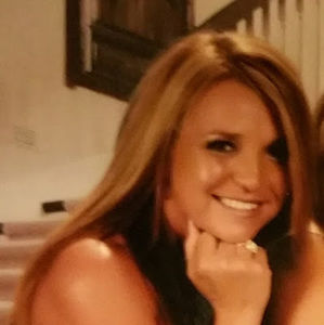 Meet your Posher, Denay